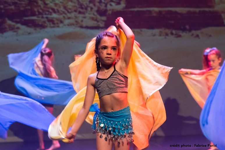 DANSES DU MONDE ENFANTS